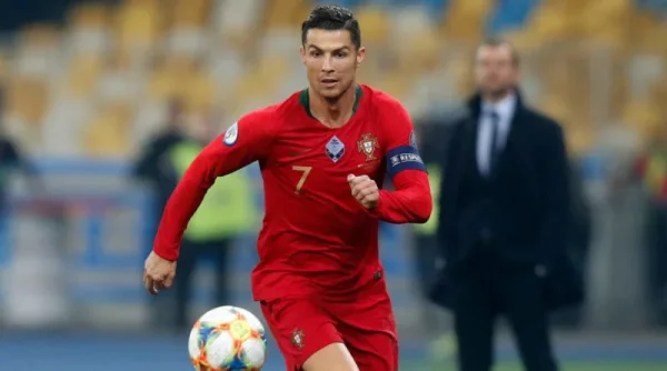 Cristiano Ronaldo Gagal Bawa Portugal Menang